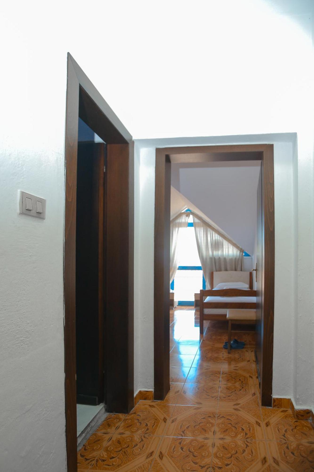 Hotel Ambasador Bahcallek Экстерьер фото